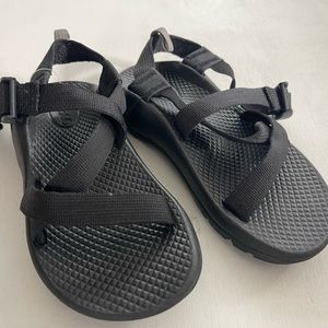 Chaco Kids Size 1 Black